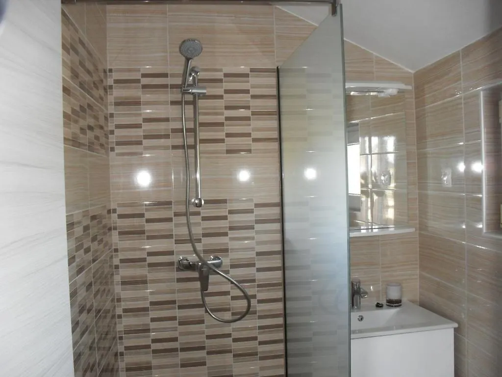 Apartment In Lopar With Balcony, Air Conditioning, Wifi 87-3